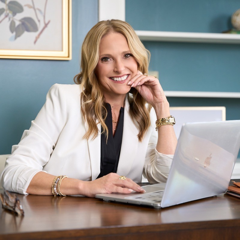 Rochelle Walsh, LSCSW, EMDR Specialist, Mindset Coach